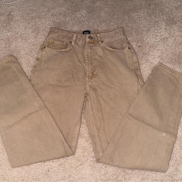 BDG Denim - BDG Tan Mom Jeans